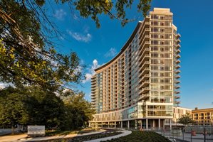 Geauga Mechanical Contributes to Luxury High-Rise’s LEED Status