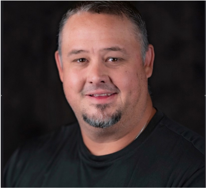 Head shot - D.Campbell